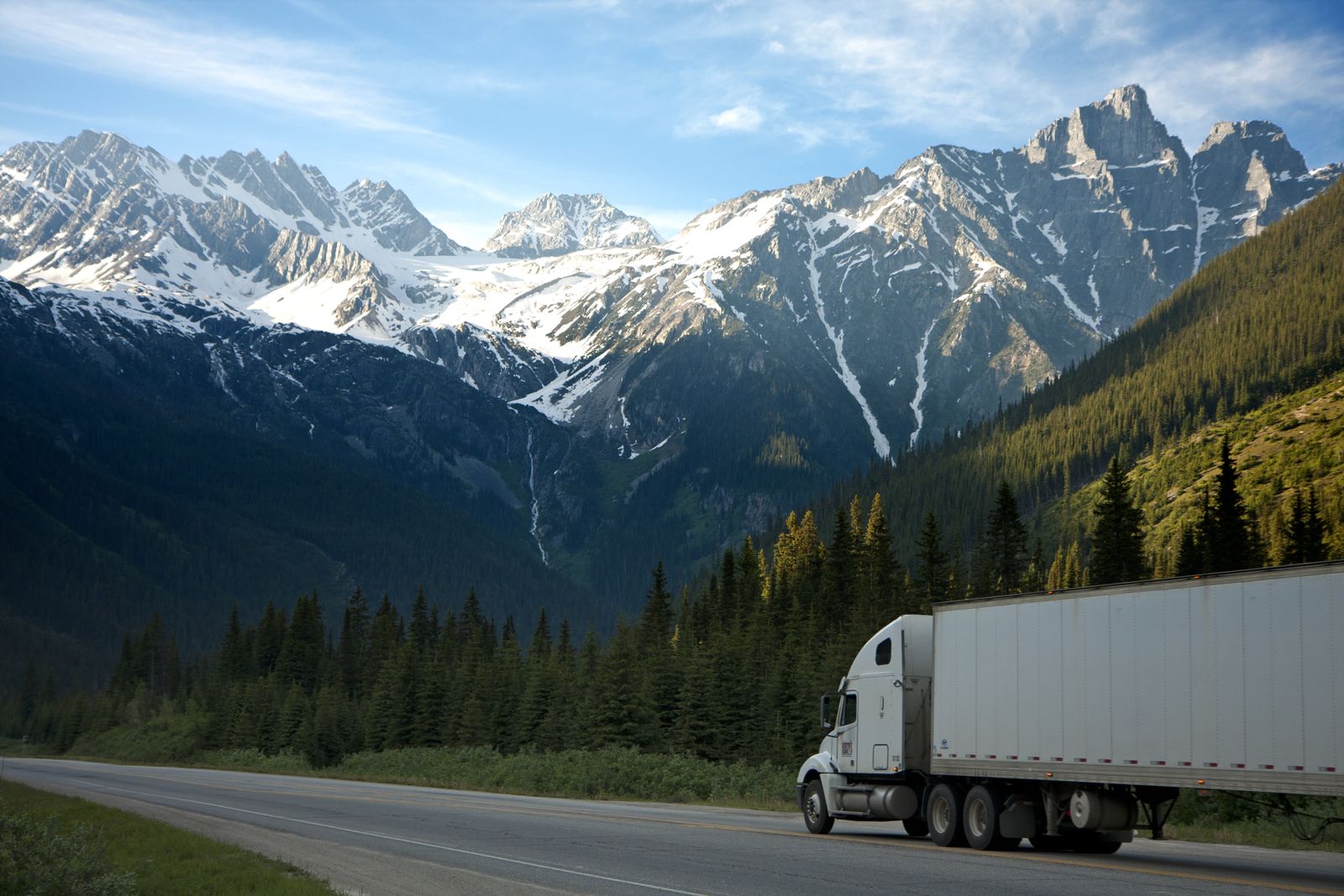 After-Hours Fleet Roadside Dispatch: Mobile Diesel Intake and Tech Routing